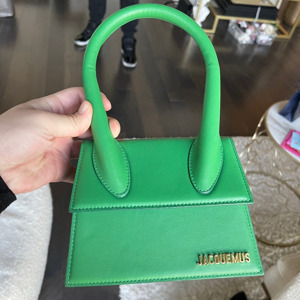 Jacquemus Moyen bag